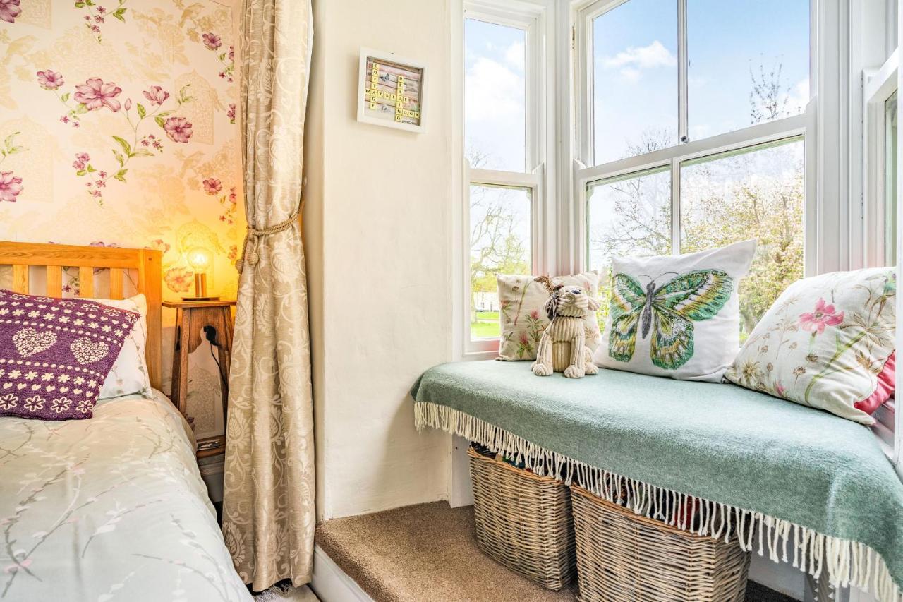Wayside Cottage Дарлингтон Экстерьер фото